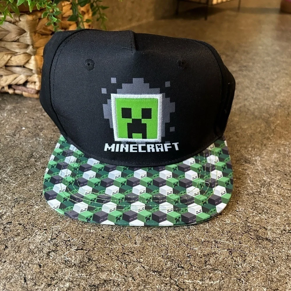 New Minecraft Youth OSFM Black / Green Creeper Hat Cap, Adjustable